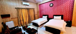 Divine Hotel1